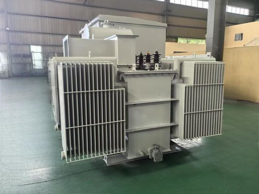 Corrente nominal 104,6/3007.1 Um transformador de potência imerso em óleo com 2500KVA Capacidade nominal e classe de isolamento A