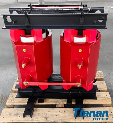 AN Resina fundida para refrigeração Transformadores interiores Capacidade nominal 33 KVA Equipamento elétrico durável para aplicações industriais